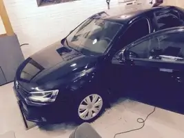 VOLKSWAGEN GETTA 2012